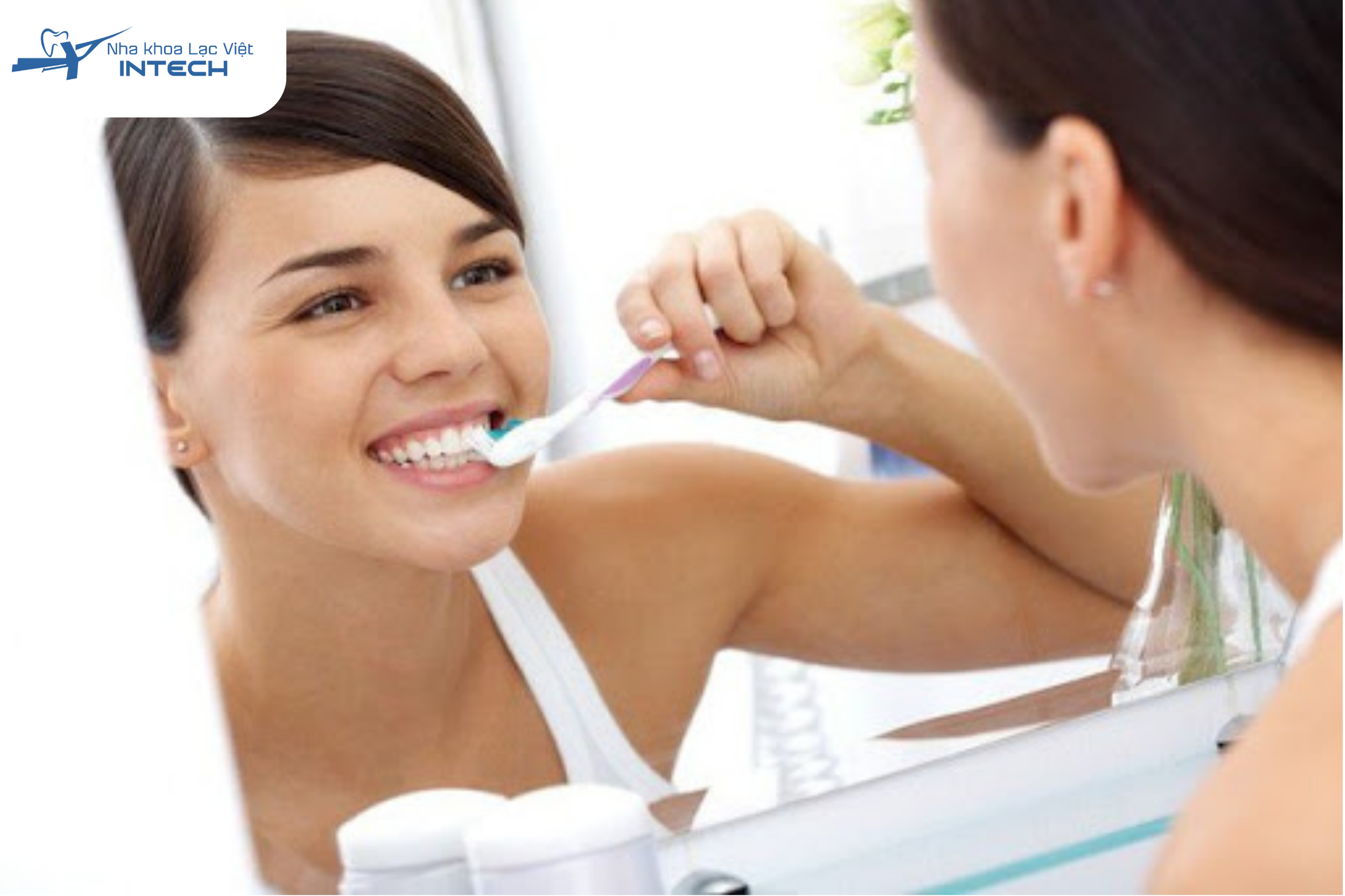 Chăm sóc đúng cách sau khi trồng implant răng cửa giúp implant có tuoior thọ lâu dài