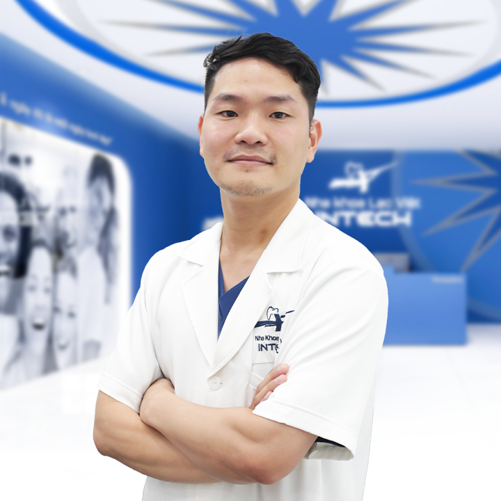 Bác sĩ Bùi Văn Hưng