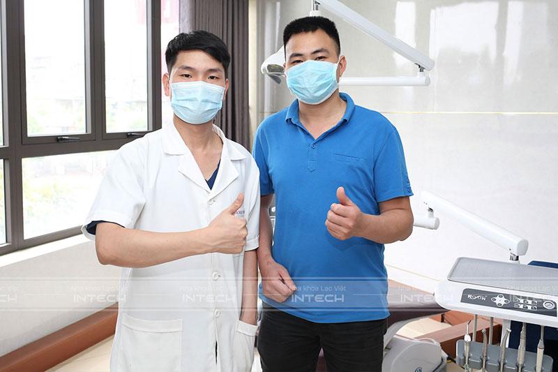 Bác sĩ Hưng và bệnh nhân