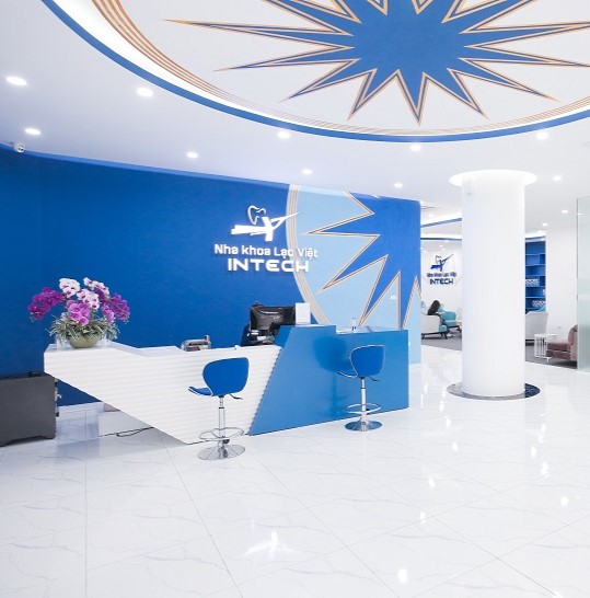 Nha khoa Lạc Việt Intech - Trung tâm trồng răng implant và chỉnh nha chuyên sâu