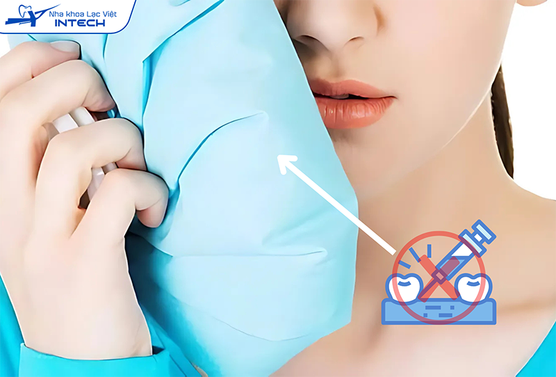 Sau khi hết thuốc tê, cô chú/anh chị có thể cảm thấy đau nhưng có thể làm giảm bớt bằng cách chườm má và uống thuốc theo kê đơn