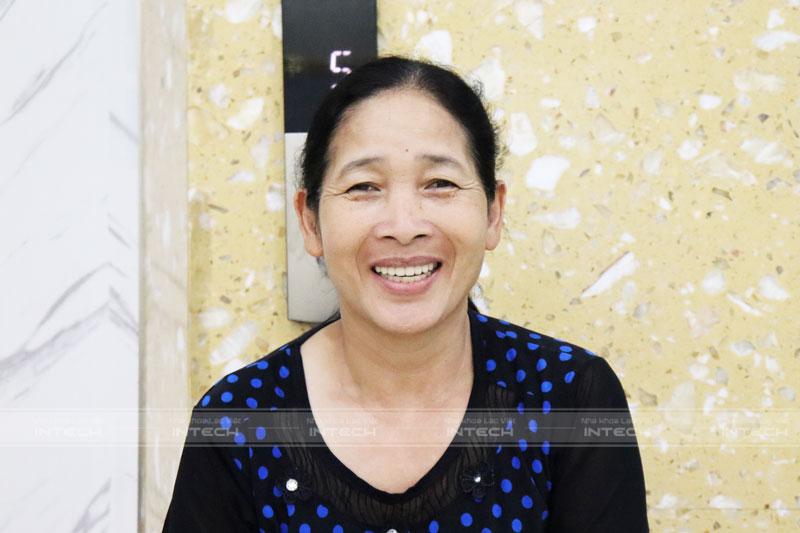 Giờ đây cô Thủy đã có thể thoải mái, tự tin hơn khi cười