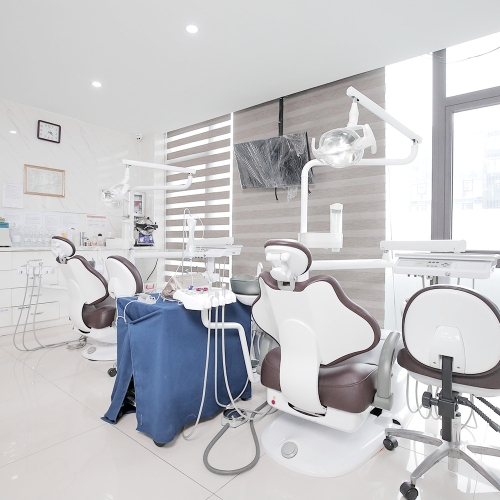 Nha khoa Lạc Việt Intech - Trung tâm trồng răng implant và chỉnh nha chuyên sâu